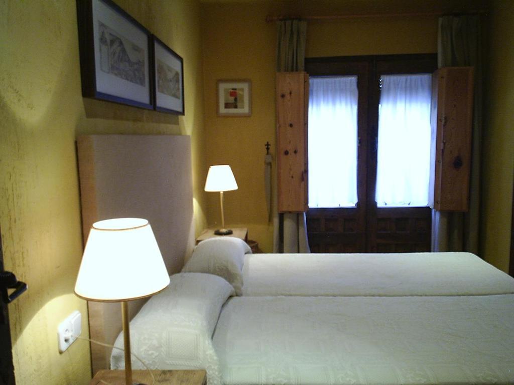 La Casa De San Pedro Apartment Cuenca  Room photo